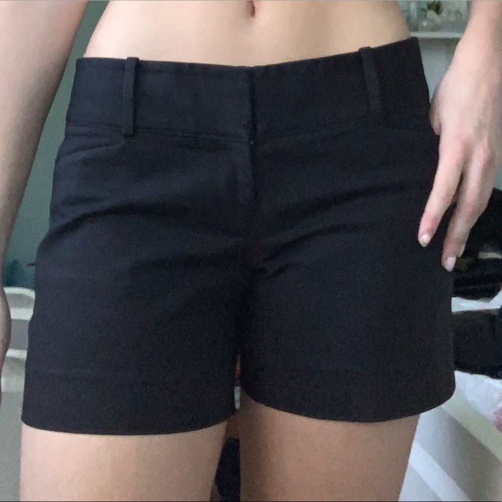 THE LIMITED Shorts